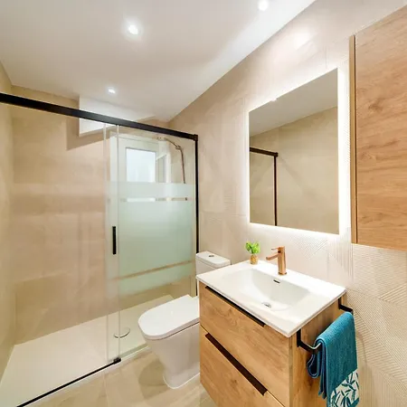 San Lazaro A 5 Min Pabellon Principe Felipe Con Opcion A Parking