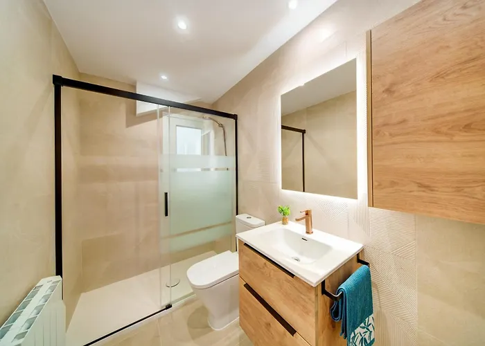 San Lazaro A 5 Min Pabellon Principe Felipe Con Opcion A Parking